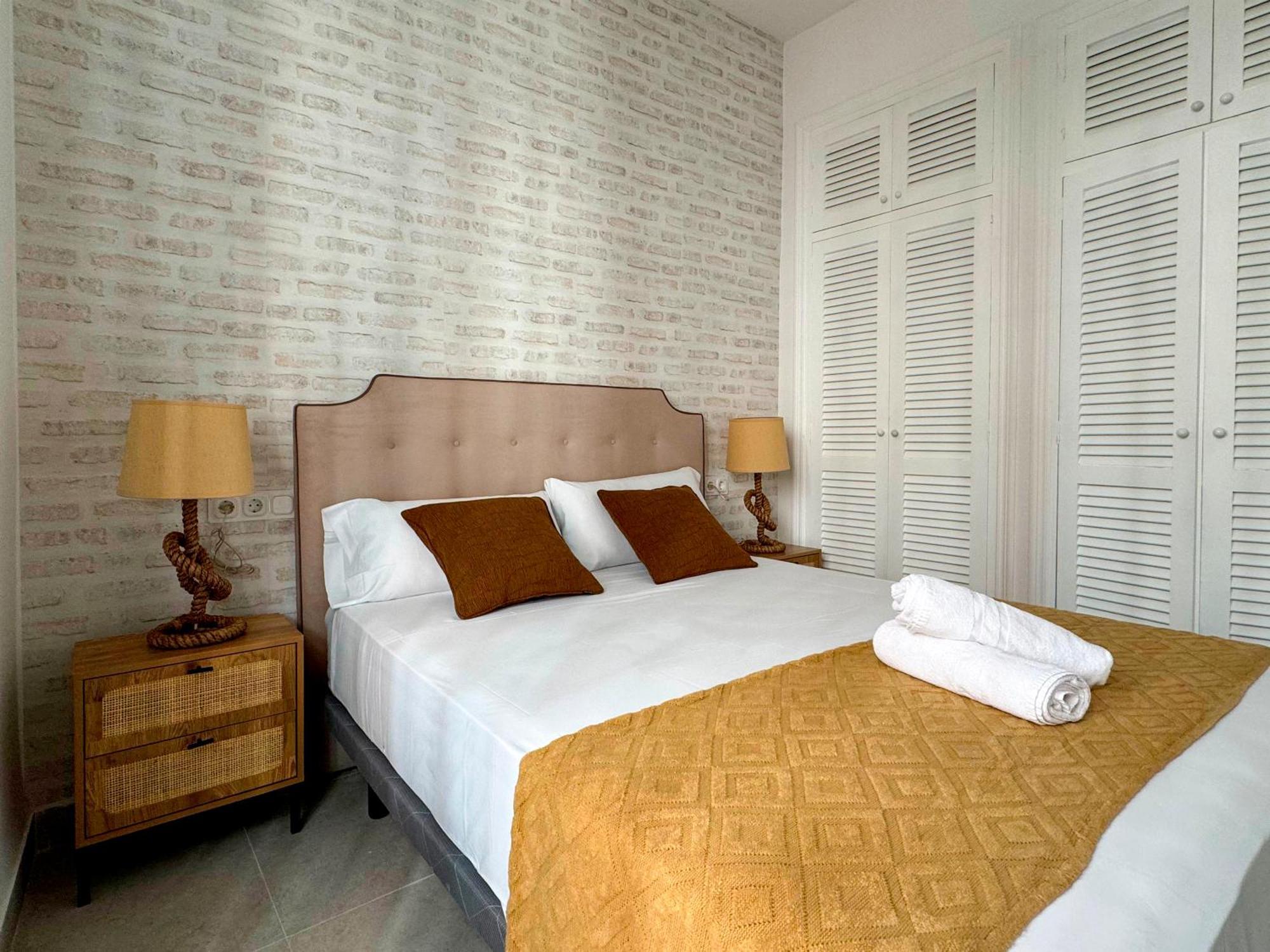 Apartamentos Plaza San Agustin 3000 Granada Exterior foto